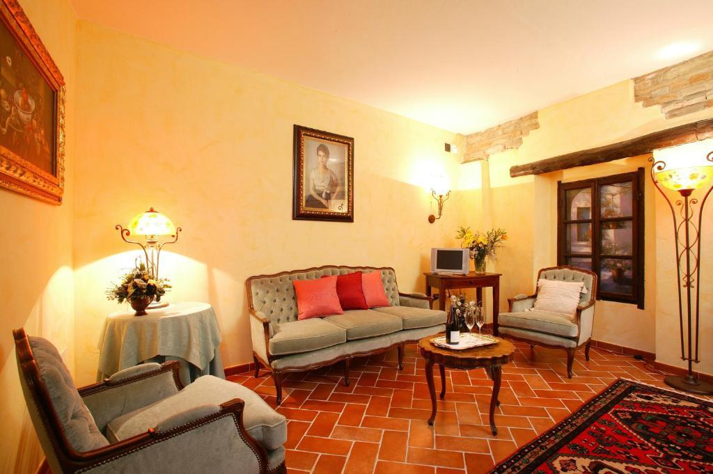 La Maragliana Aparthotel Castel Rocchero ห้อง รูปภาพ