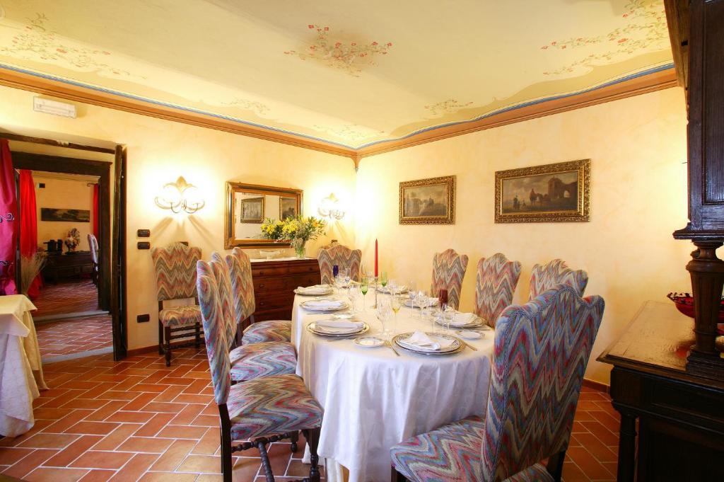 La Maragliana Aparthotel Castel Rocchero ภายนอก รูปภาพ